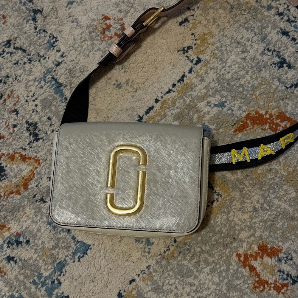 Marc Jacobs Snapshot Crossbody / Belt Bag ✨